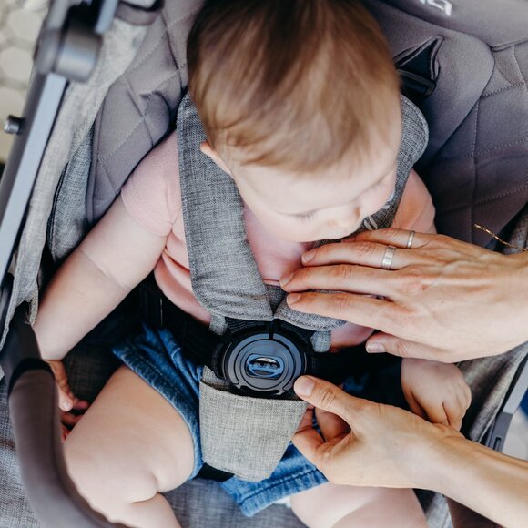 Nuna PIPA urbn & TAVO Travel System *NEW IN BOX* COMBO - Picture 4 of 8